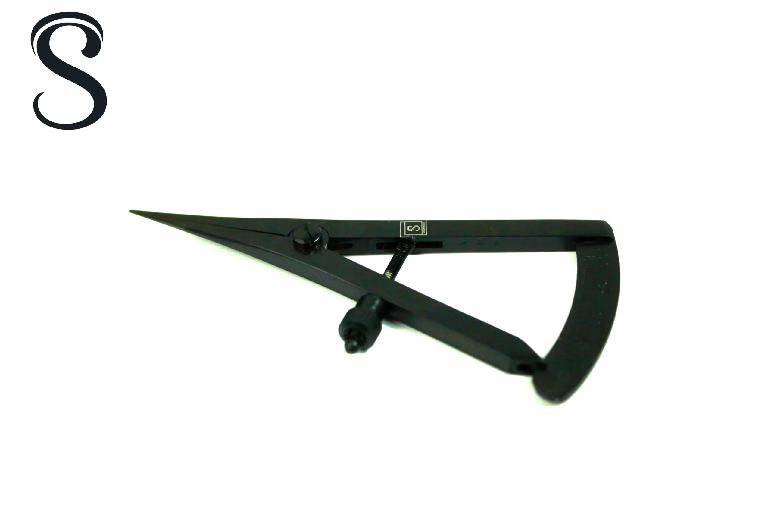Castroviejo caliper
