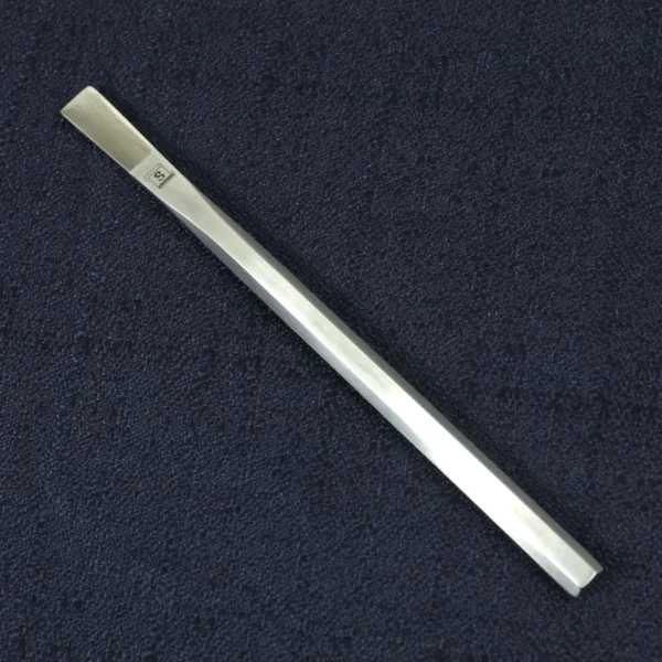 Osteotmo abotonado recto 7mm