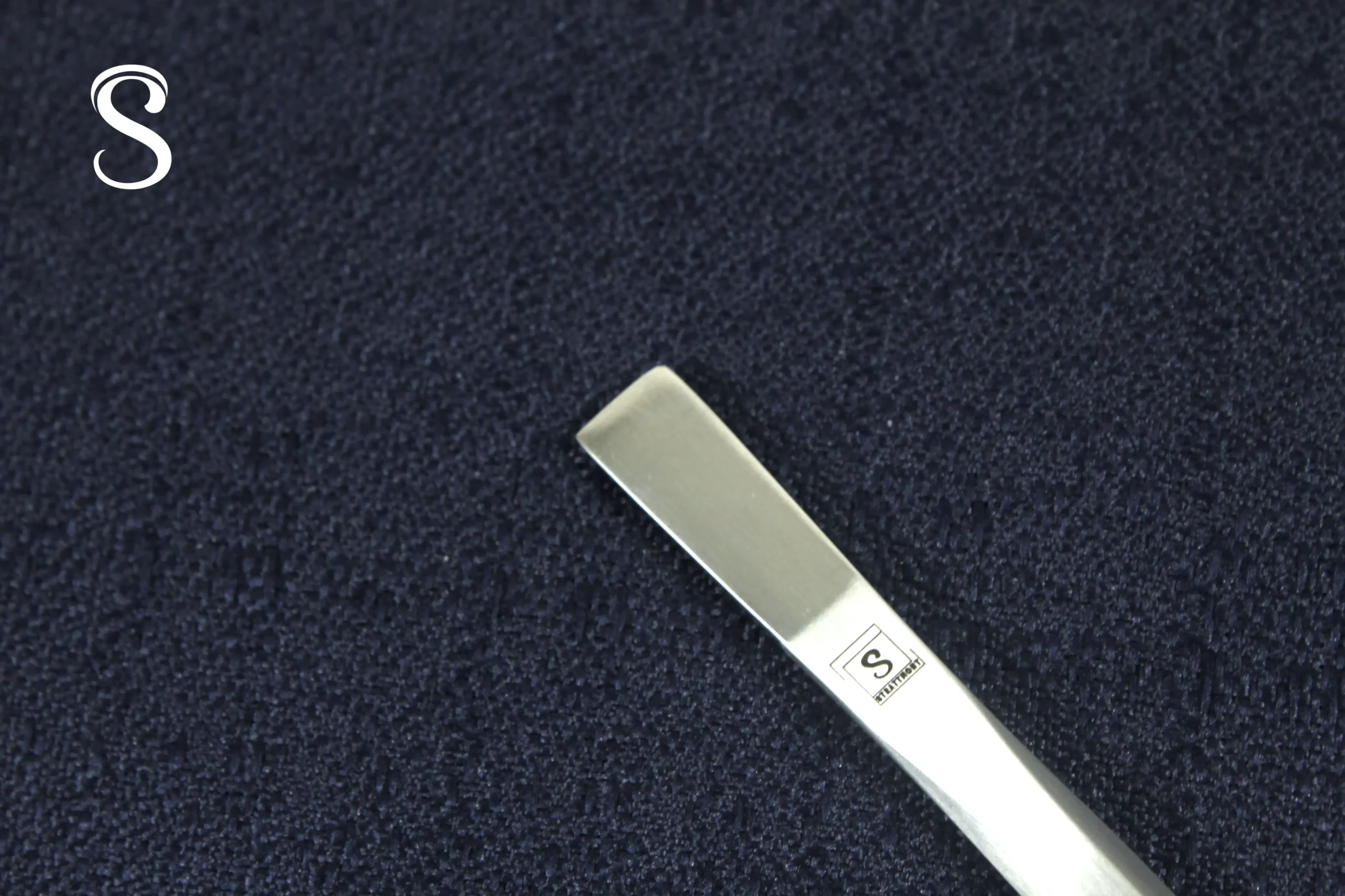 Osteotmo abotonado recto 7mm - Image 2