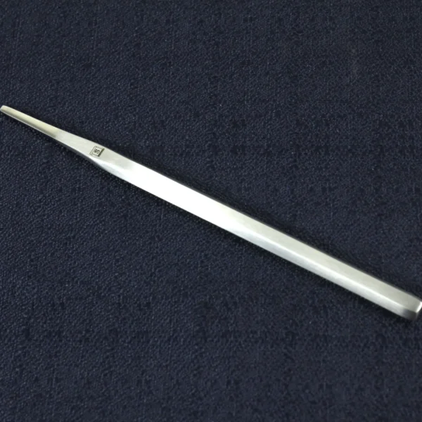 Osteotomo abotonado recto 4mm