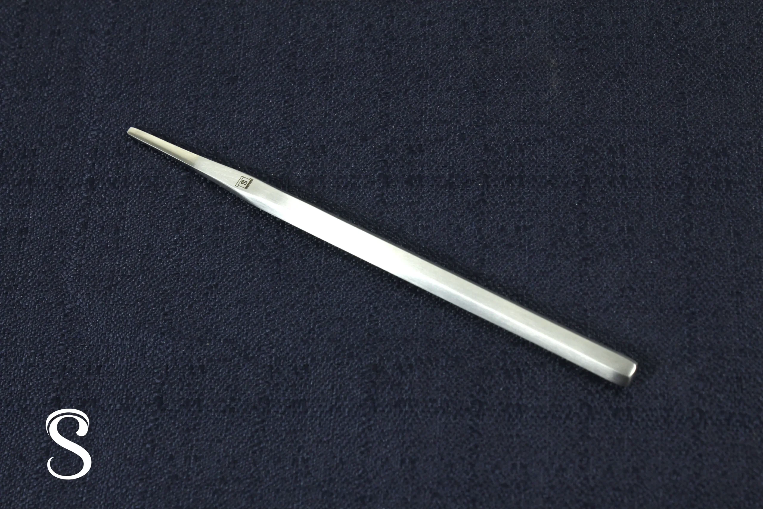 Osteotomo abotonado recto 4mm